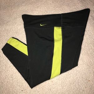 Nike Dri-Fit Crop Leggings